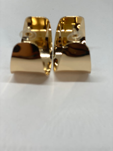 Wide Body Gold Hoop Earrings - Umami Tea