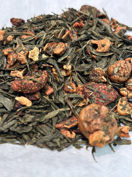 Strawberry Goose Green Tea
