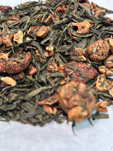 Strawberry Goose Green Tea