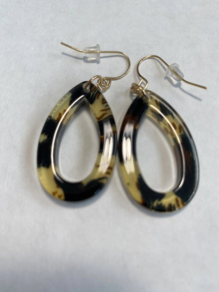 Dora - Cheetah Buffalo Horn Necklace Set - Umami Tea